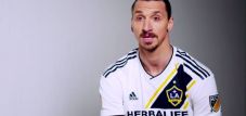 Zlatan Ibrahimović komentuje bramkę Ronaldo na swój sposób